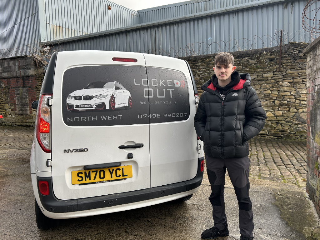 Locked Out NW technician — SERMI-registered auto locksmith